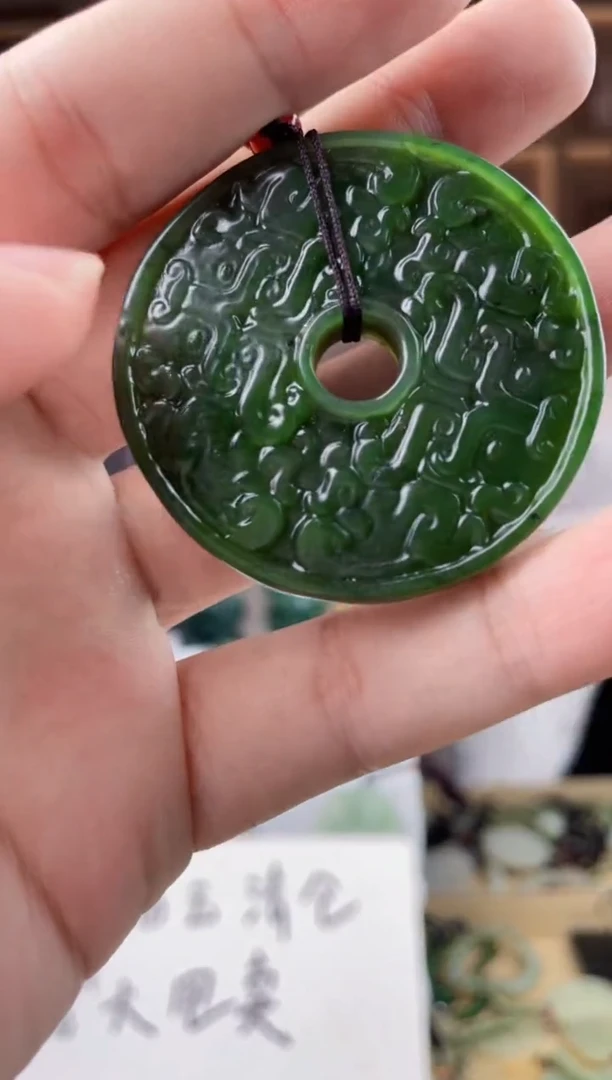 颈饰未镶嵌和田玉拍一发一，多样性发货