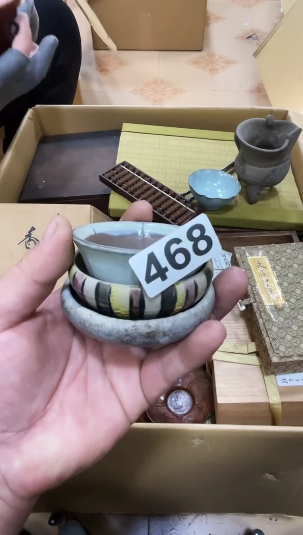 花盆h*z如图所示 阁集工艺品