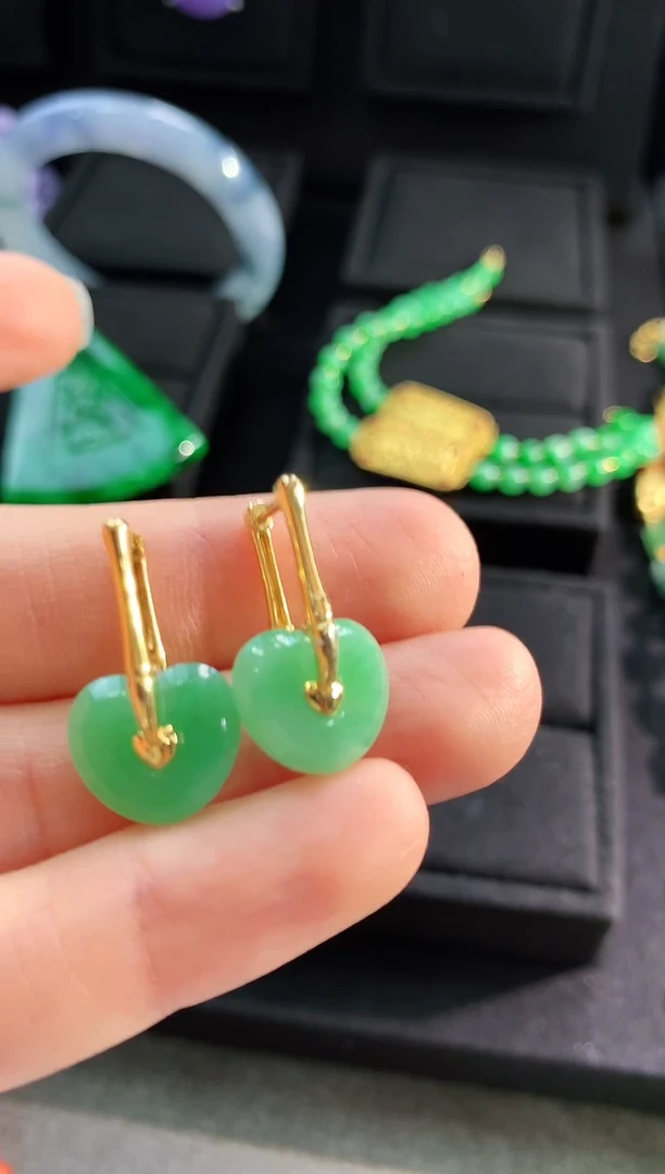 【闪购商品】翡翠耳饰18K金镶嵌耳饰