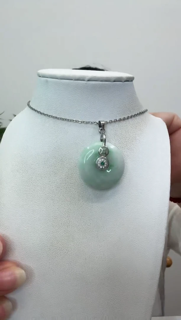 翡翠未镶嵌颈饰平安扣赠合金链