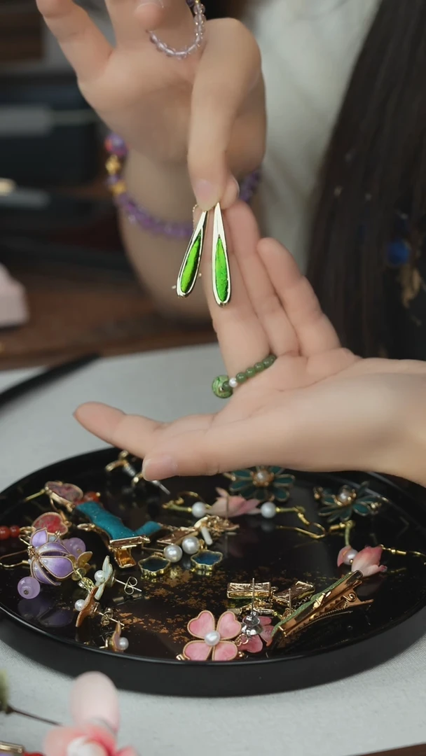 刺绣闪购纯手工非遗国风饰品