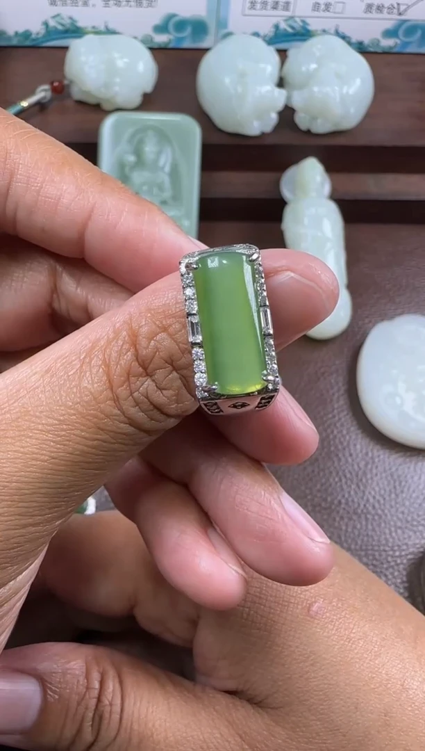 未镶嵌和田玉挂件和田玉戒指