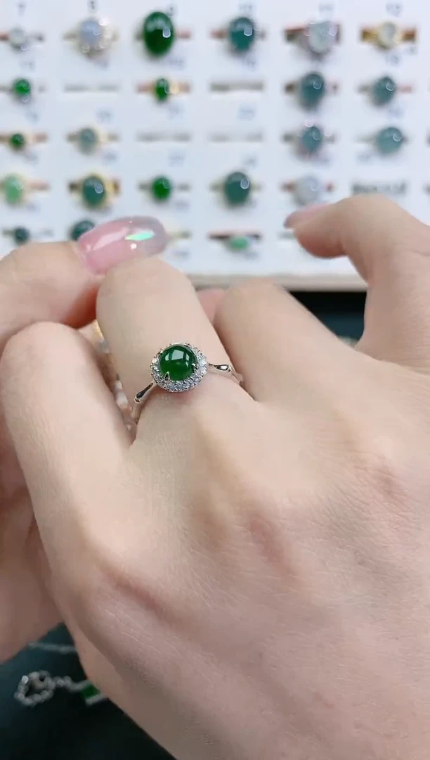翡翠戒指银S925镶嵌天然翡翠