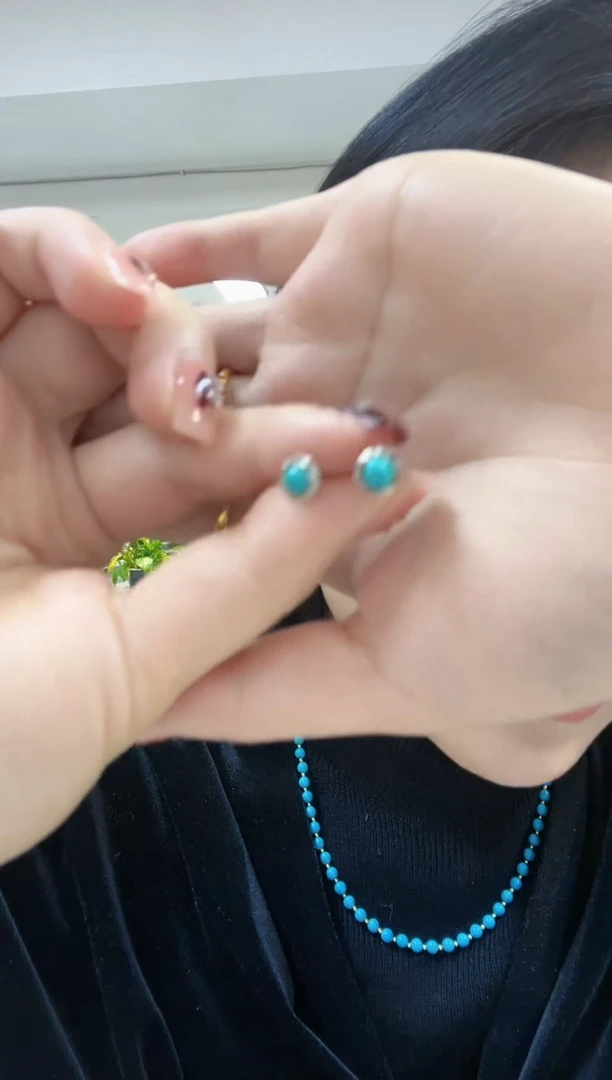 【闪购商品】绿松石耳钉银S925镶嵌发货一件