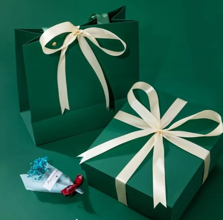 礼物盒空盒生日礼品盒包装盒网红款惊喜仪式感精美小众盒子