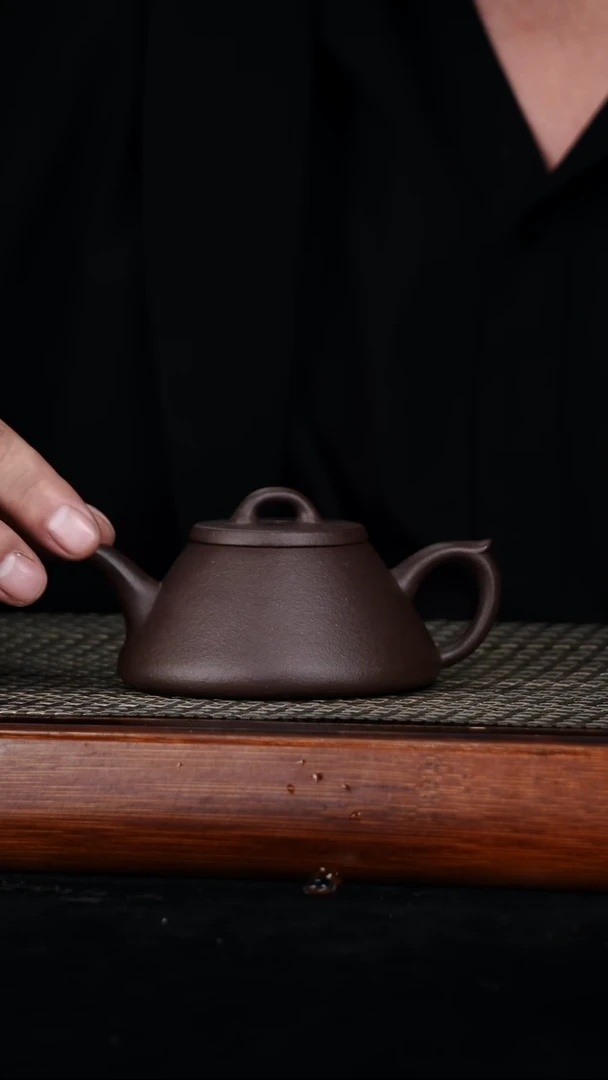 茶壶紫砂原矿老紫泥文瓢180cc