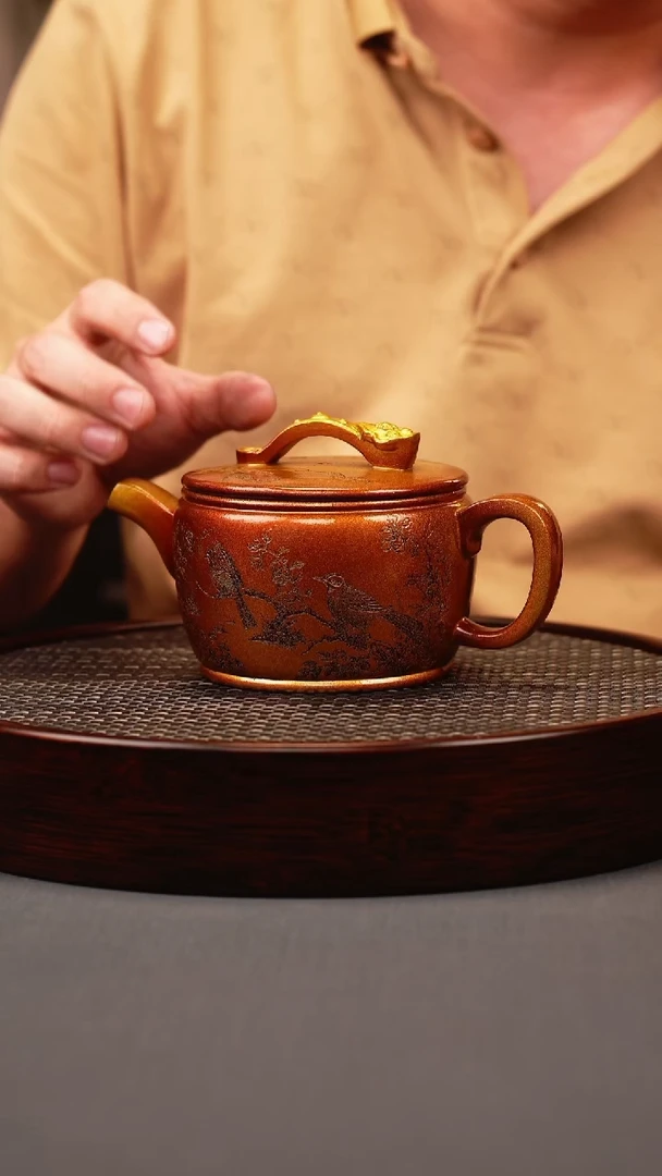 茶壶紫砂贝壳烧 如意汉瓦 刻绘