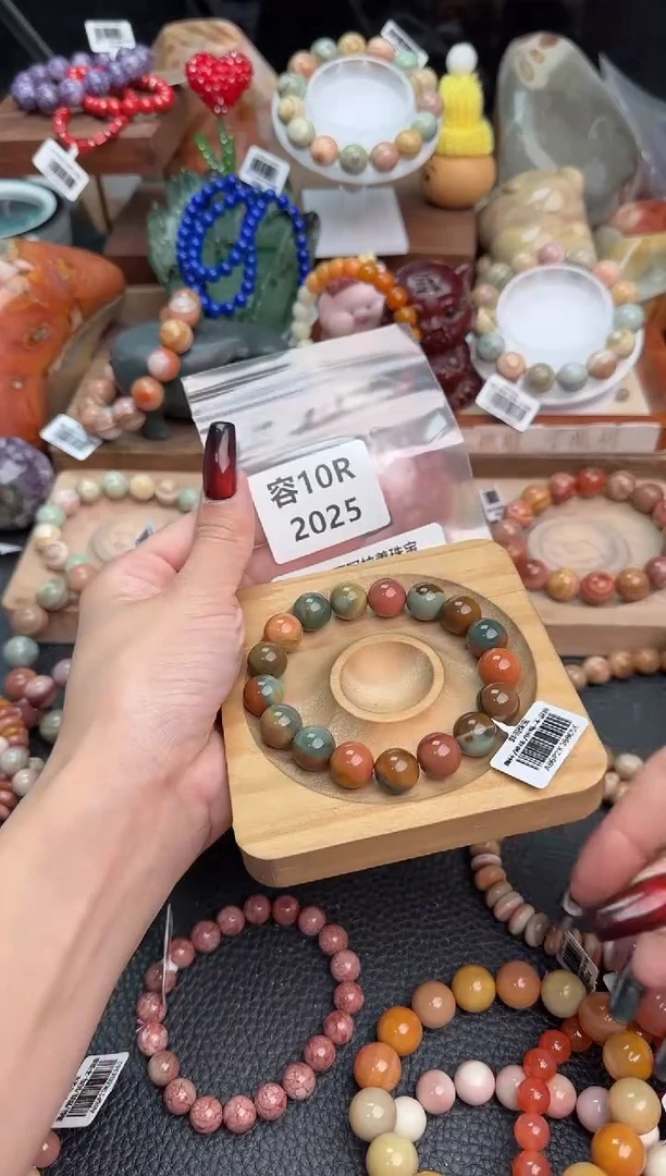 【闪购商品】石英质玉手链足铂镶嵌10R2025