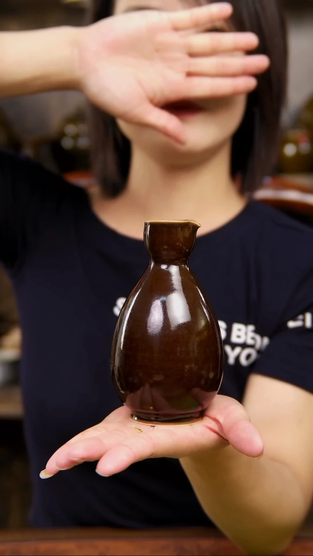纯手工酱色温酒器