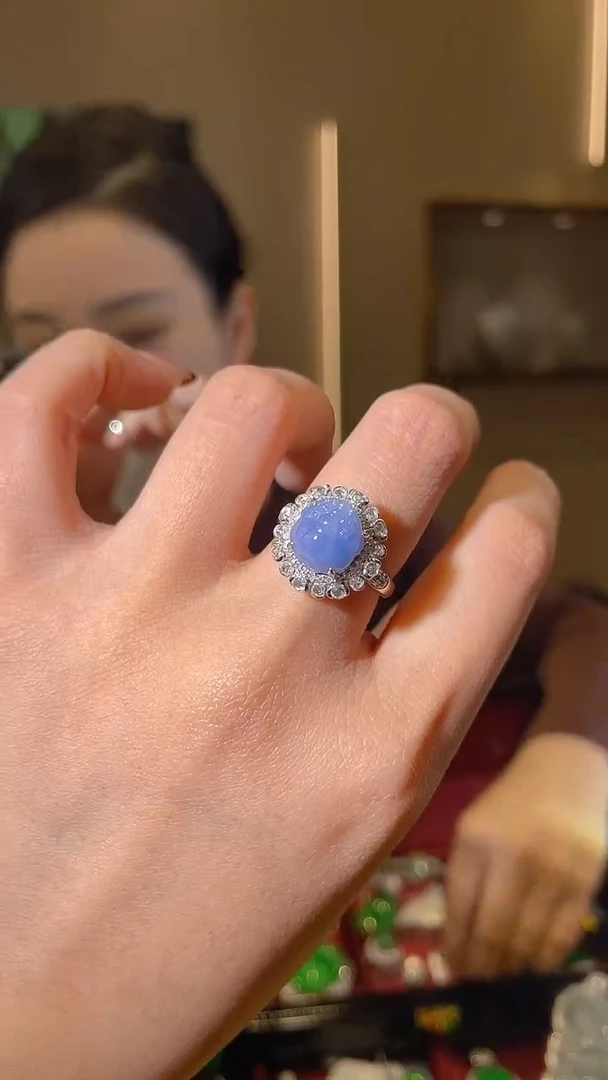 【闪购商品】翡翠戒指18K金镶嵌天然翡翠A货