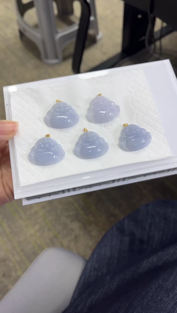 翡翠18K金镶嵌颈饰E102多样性发一件/配绳子