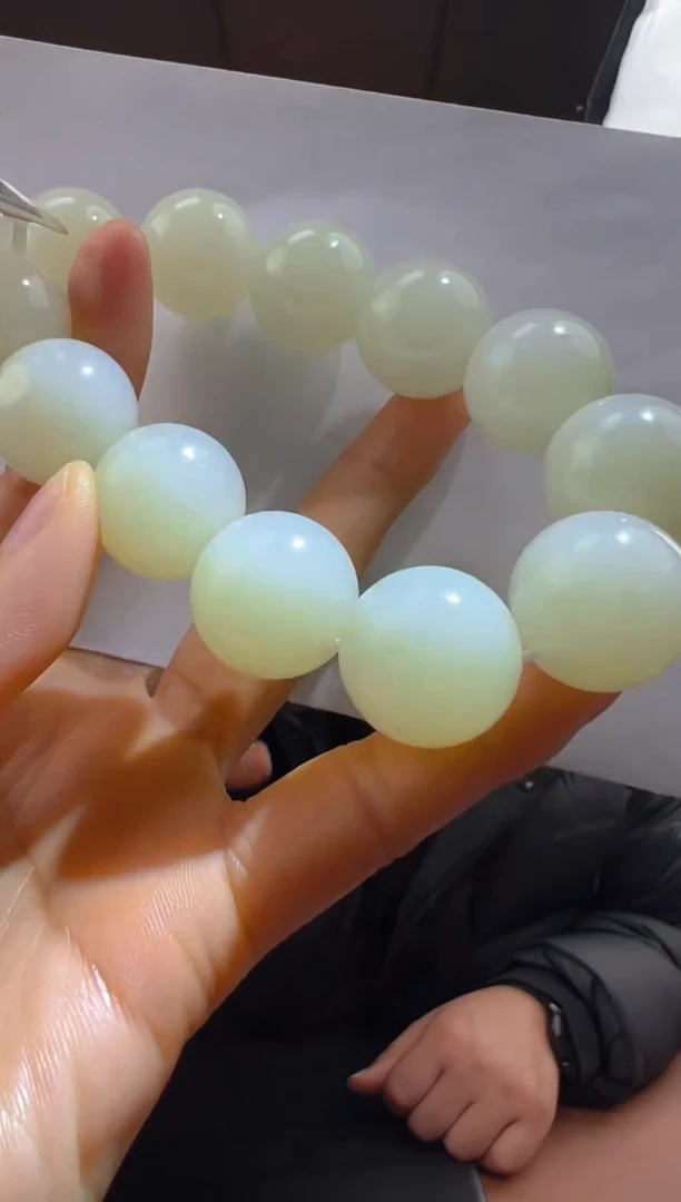 颈饰未镶嵌和田玉a76