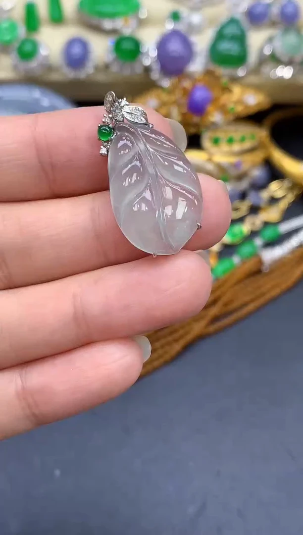颈饰18K金镶嵌翡翠397-中国好珍宝