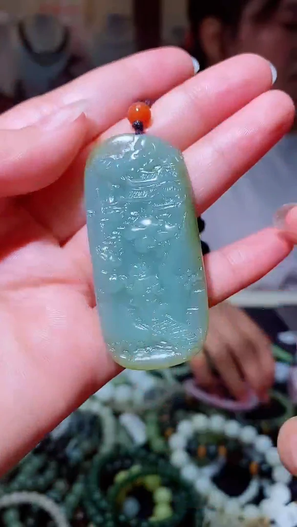 和田玉未镶嵌颈饰1