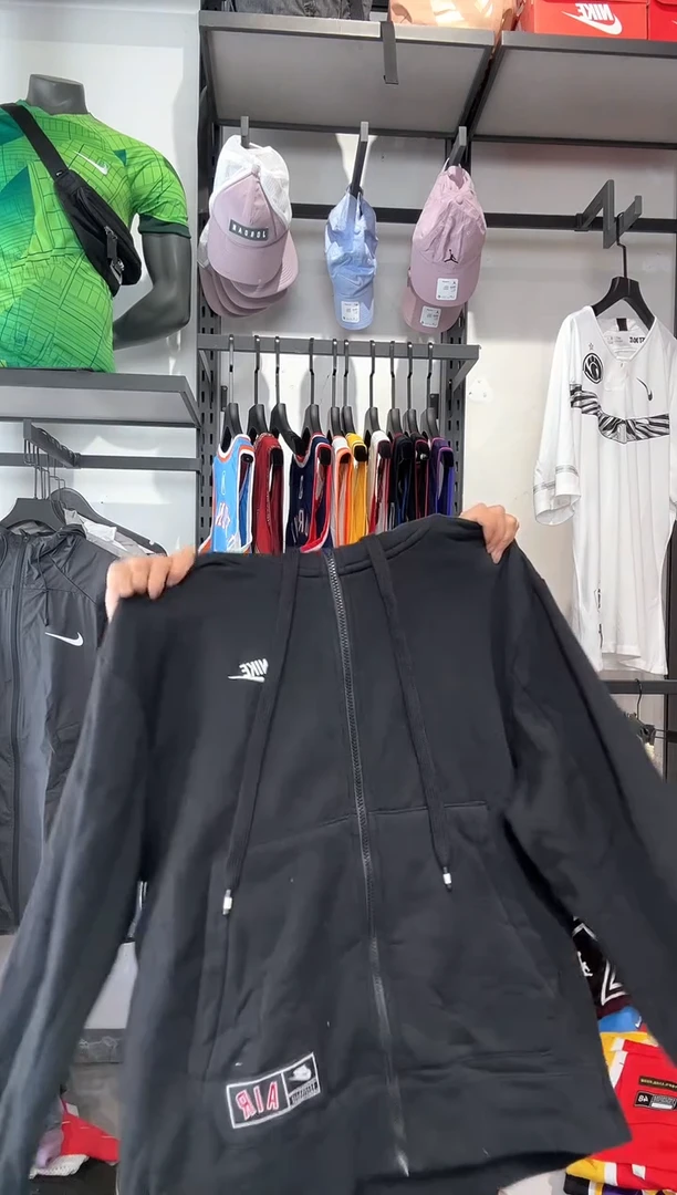 1724编码 耐克卫衣服饰过款为准 尺码