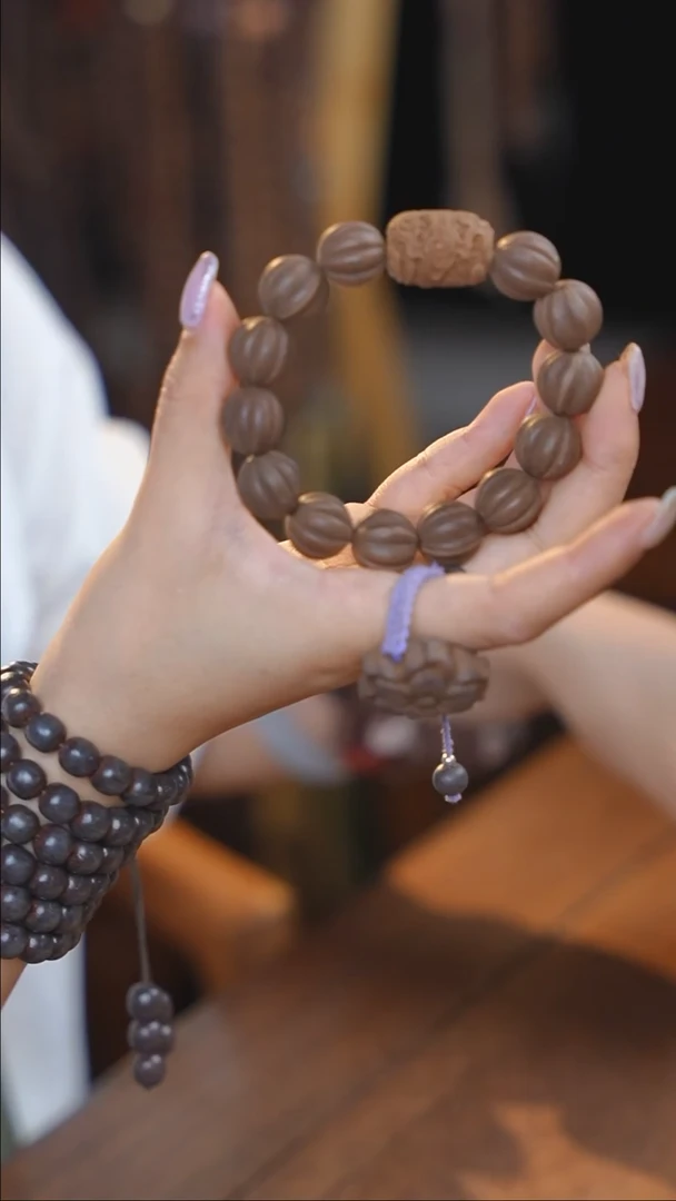 泥塑生命之光1.5祥云瓜珠单圈手串款式