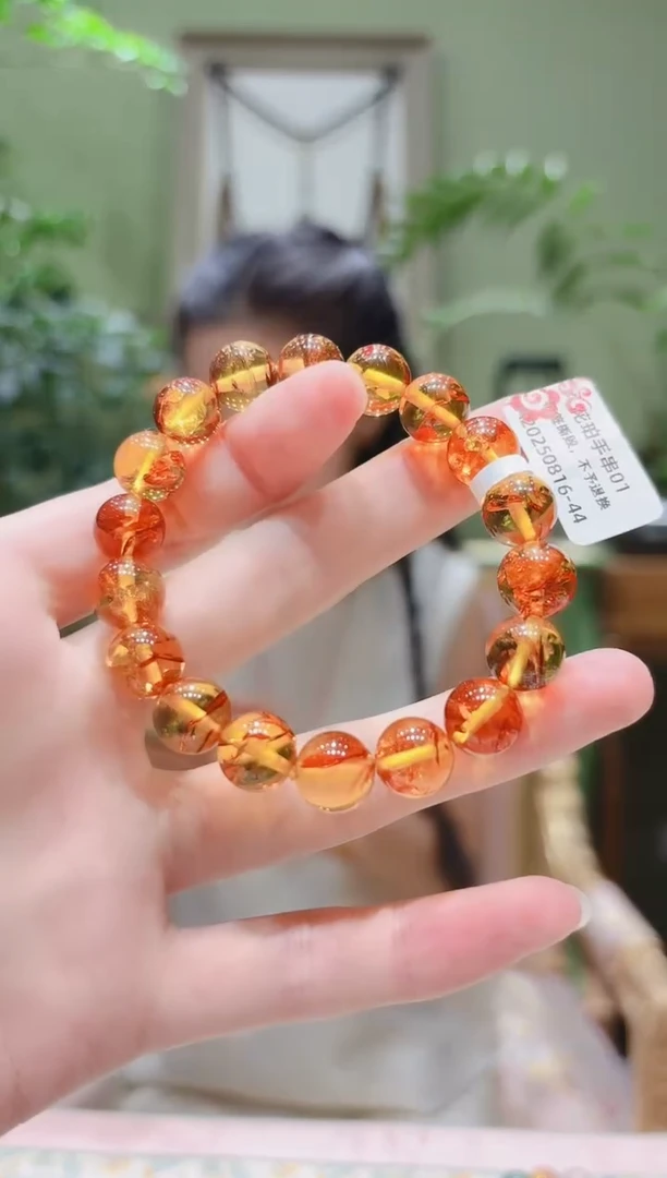 未镶嵌颈饰琥珀花珀手串A0816-44多样性发货