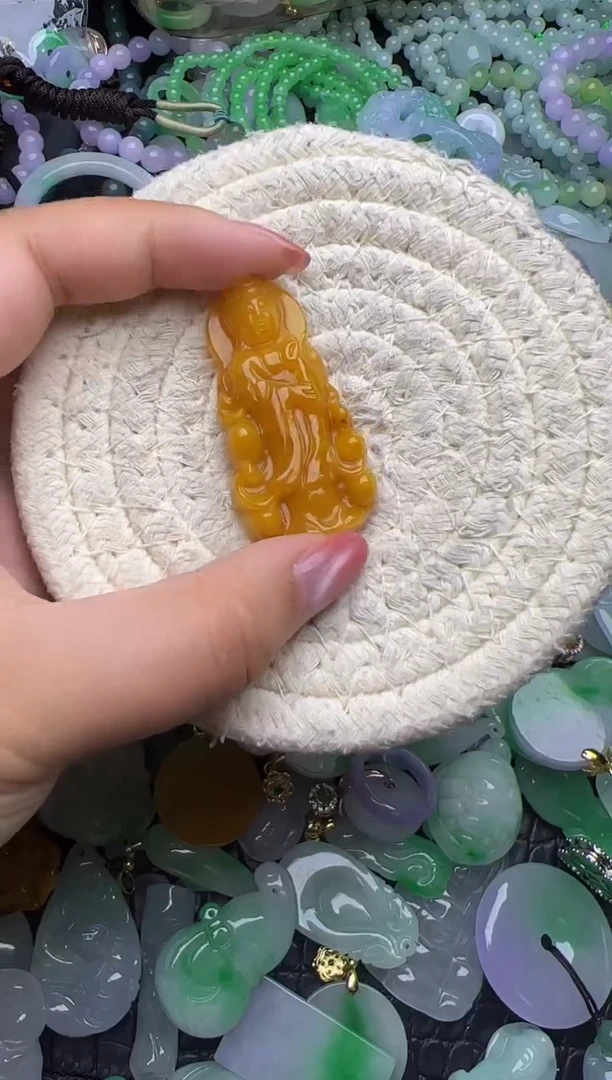 颈饰未镶嵌翡翠天然缅甸翡翠吊坠