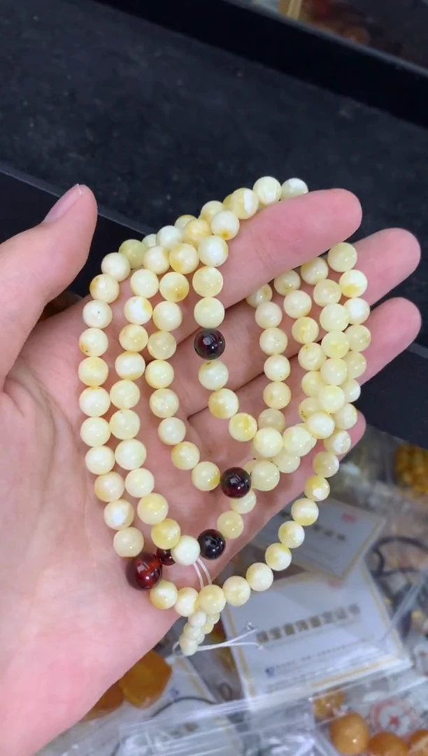 蜜蜡未镶嵌珠宝奇石1