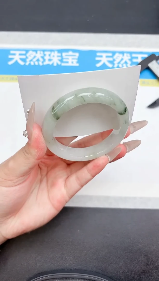 未镶嵌手镯石英质玉A36-52.4