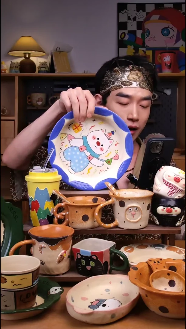 盘景德镇可爱设计师款陶瓷