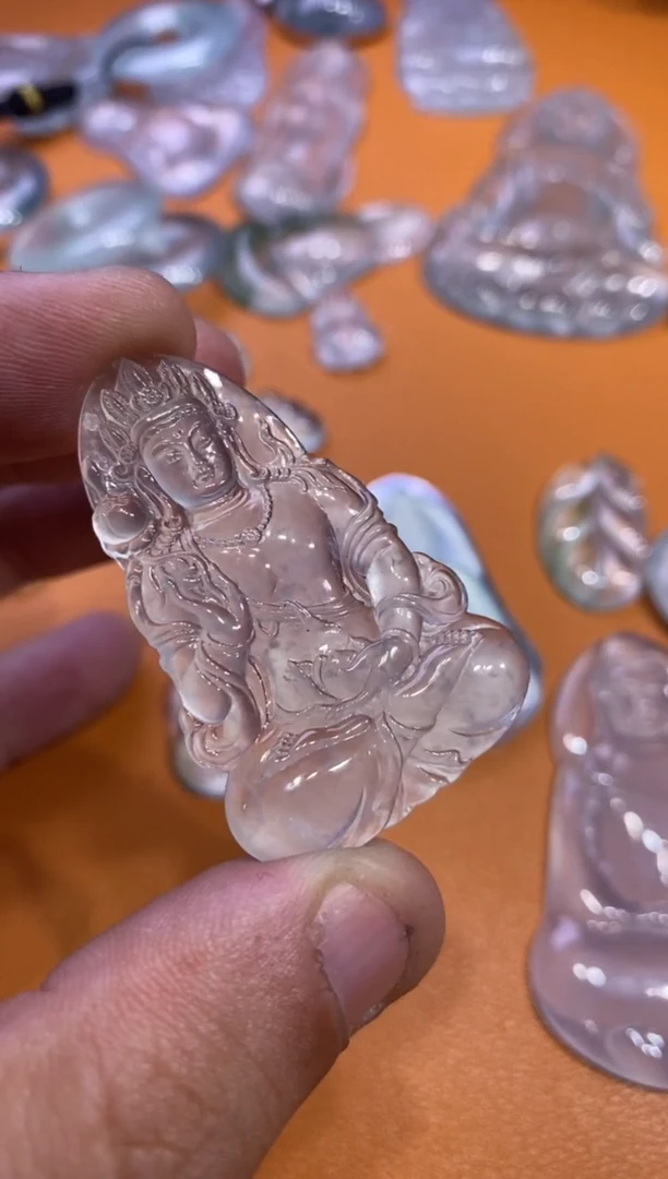 【闪购商品】翡翠吊坠(不含链)未镶嵌度母28800