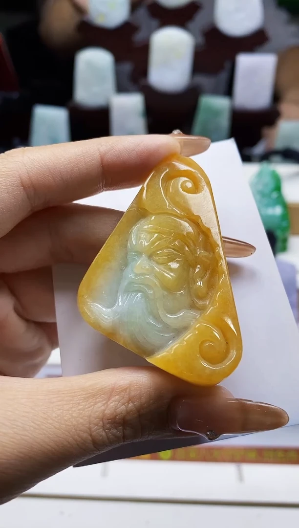 颈饰未镶嵌翡翠翡翠A货