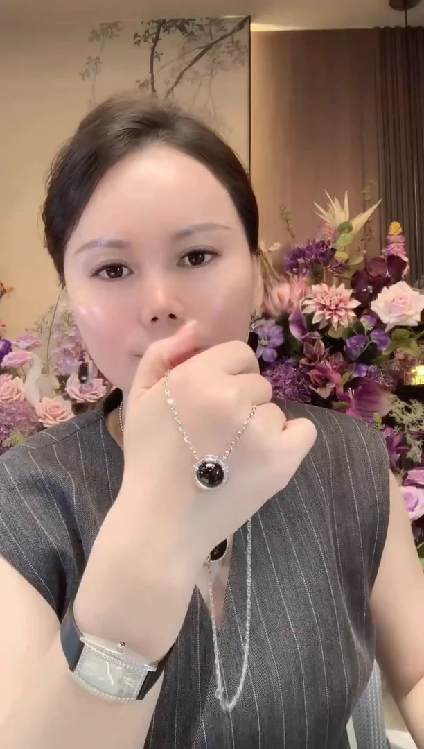 套链18K金镶嵌翡翠C84
