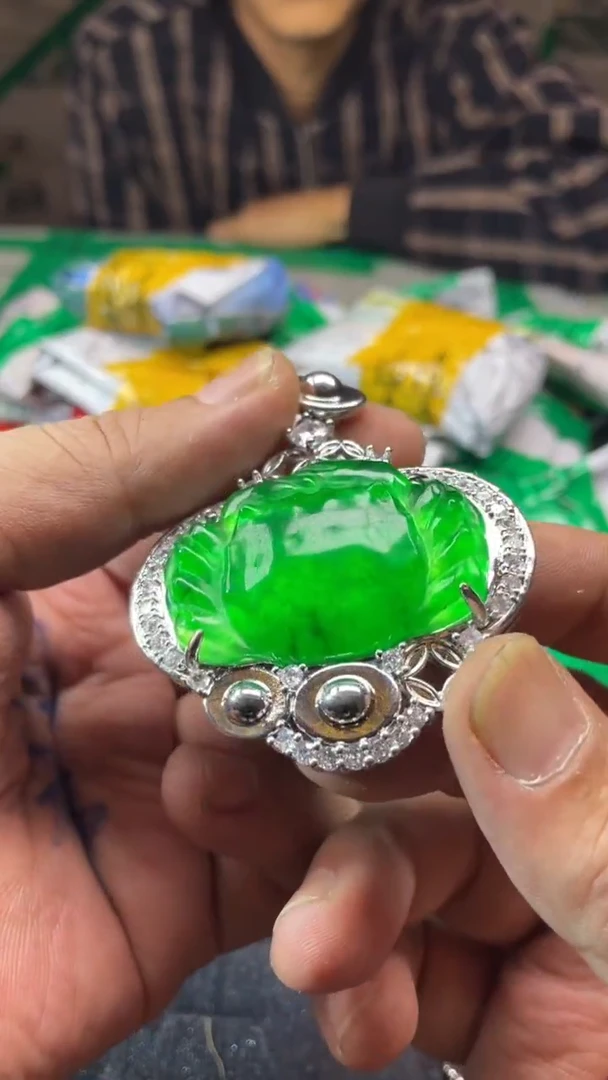 林子收货时尚吊坠DSJ-8