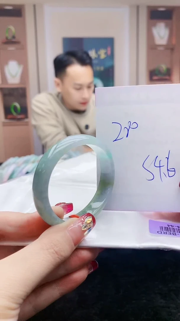 【闪购商品】翡翠手镯未镶嵌     H24-44