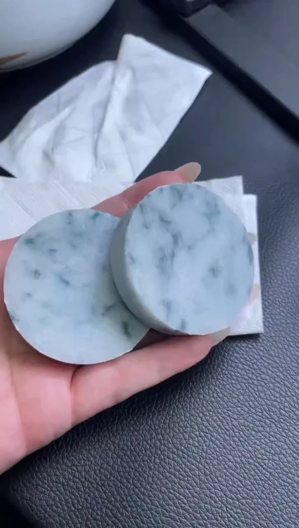 定制翡翠未镶嵌N****a镯芯