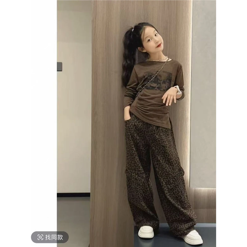 美德拉工装豹纹裤带丝巾领带一整套穿搭酷飒女童秋季咖色上衣套装