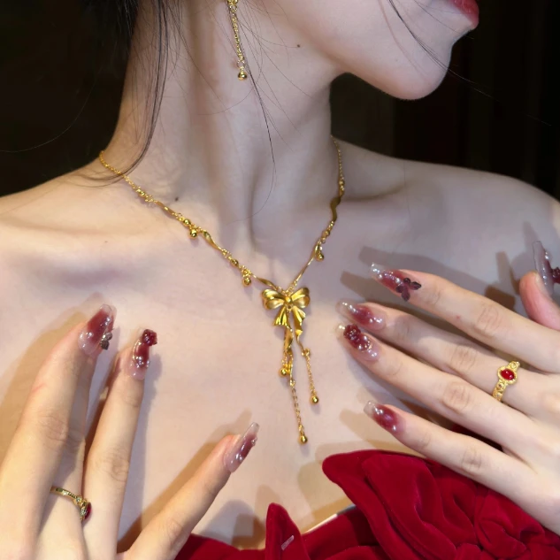 铜合金项链 K金在逃公主绸带流苏蝴蝶结项链女2025锁骨链送礼物