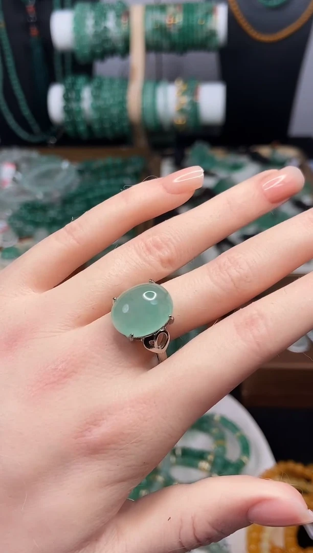 合金石英质玉（非洲翠）戒指开口型