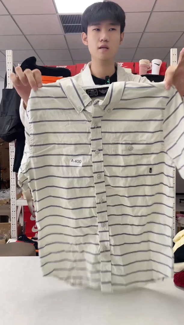 400编码  尺码s  胸围/衣长  正品