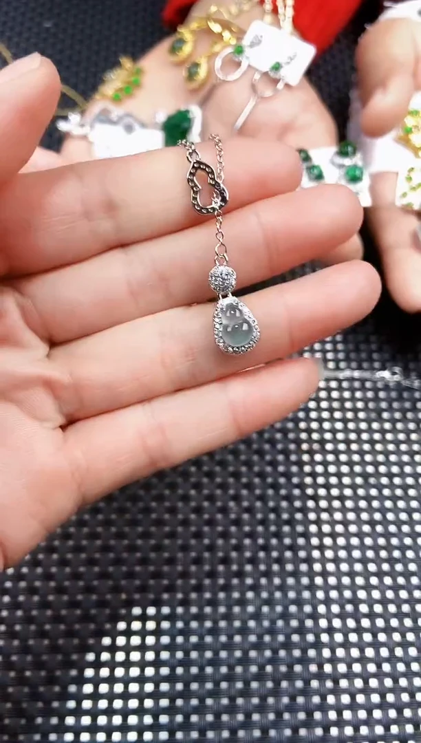 【闪购商品】翡翠项链未镶嵌111111111