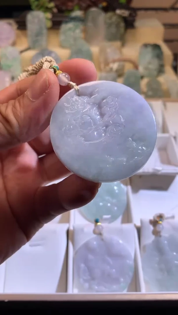 翡翠未镶嵌颈饰6/26/270