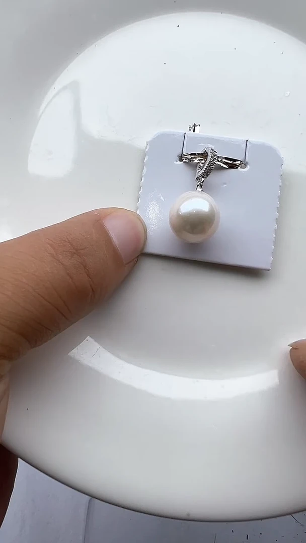 淡水珍珠未镶嵌颈饰1