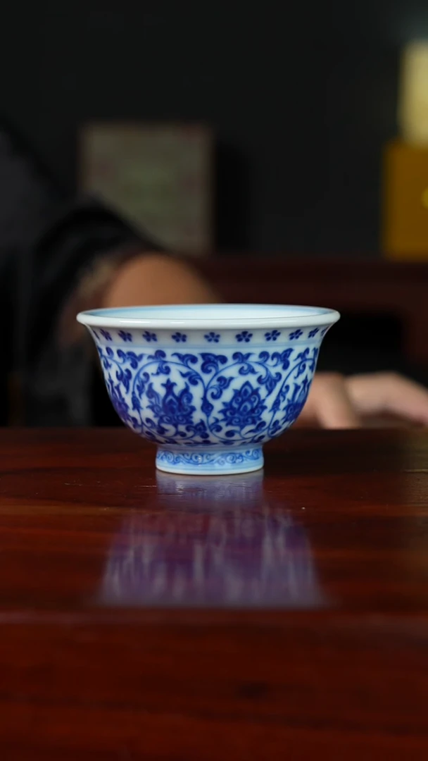祖传窑真柴窑传承400年缠枝莲压手杯