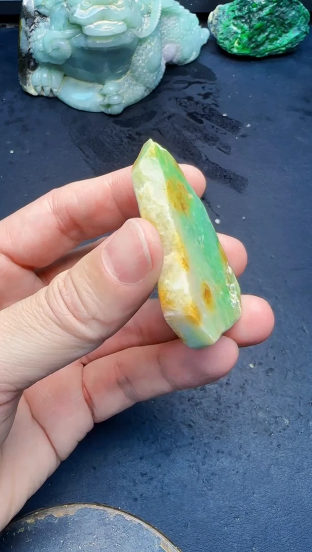 颈饰未镶嵌翡翠01