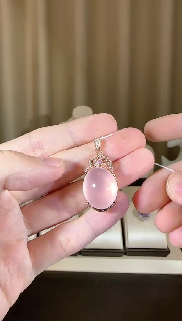 【闪购商品】芙蓉石颈饰银S925镶嵌16*20mm星光粉水晶