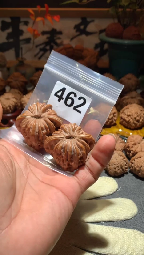 把件桃核幸*人462号平谷四座楼 44 尺寸左右盘玩打底不支持退换