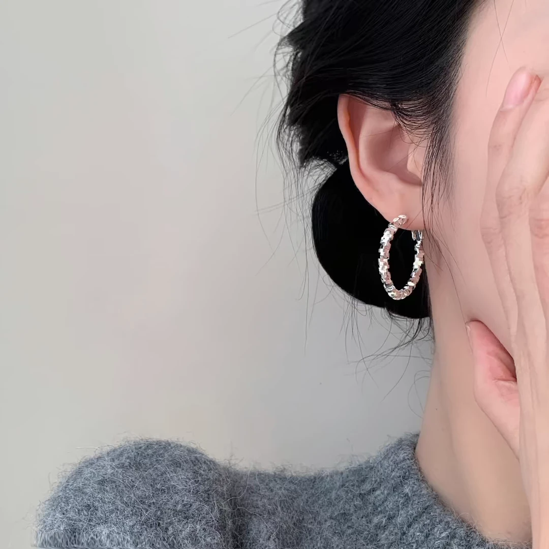 铜合金耳饰 「闲暇时光」碎银子圆圈蚊香盘耳夹女无耳洞耳环素圈