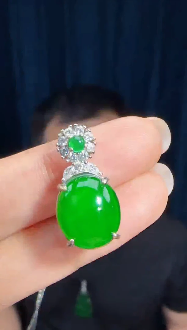 未镶嵌定制翡翠翡翠吊坠8