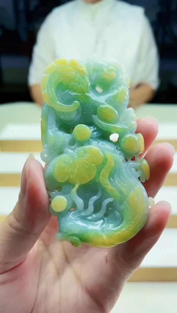 未镶嵌定制翡翠毛货09270158