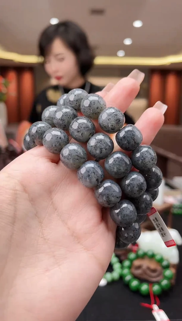 未镶嵌和田玉挂件qh多样性发其一