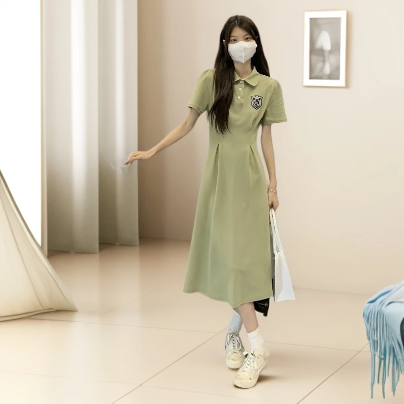 学院风polo领连衣裙女春季2024新款中长款收腰显瘦初恋短袖A字裙