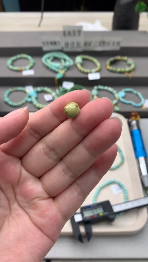 南红玛瑙单珠未镶嵌C45