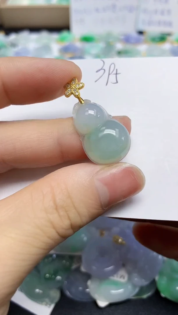 翡翠未镶嵌颈饰天然缅甸翡翠A货