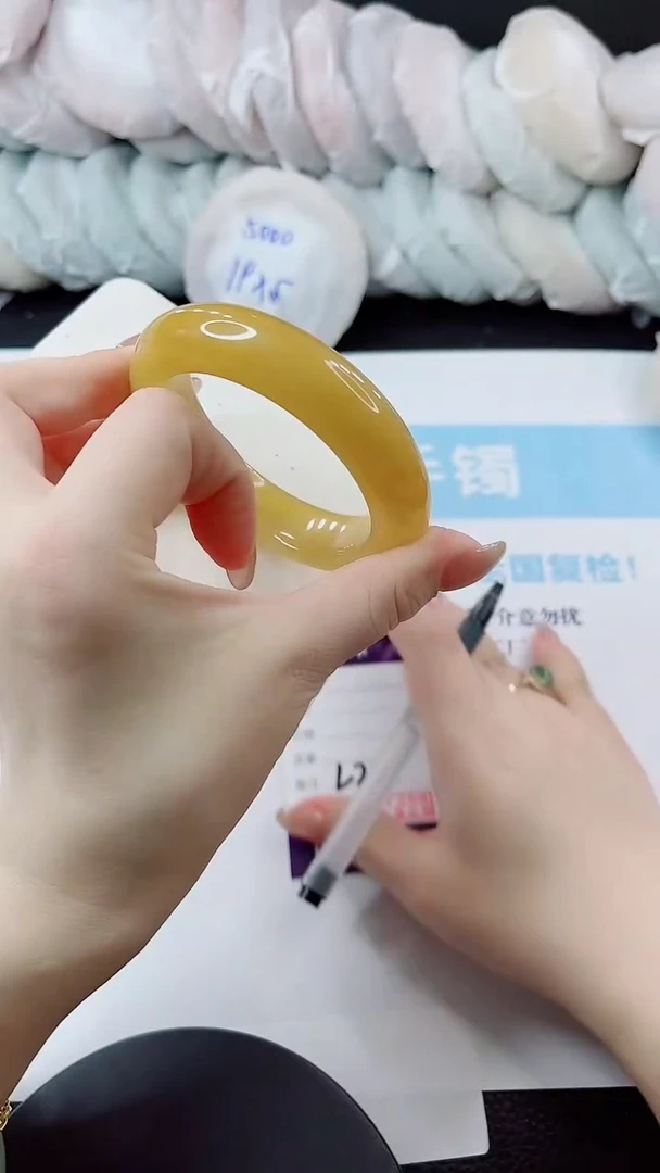 未镶嵌手镯石英质玉多样性发货L26